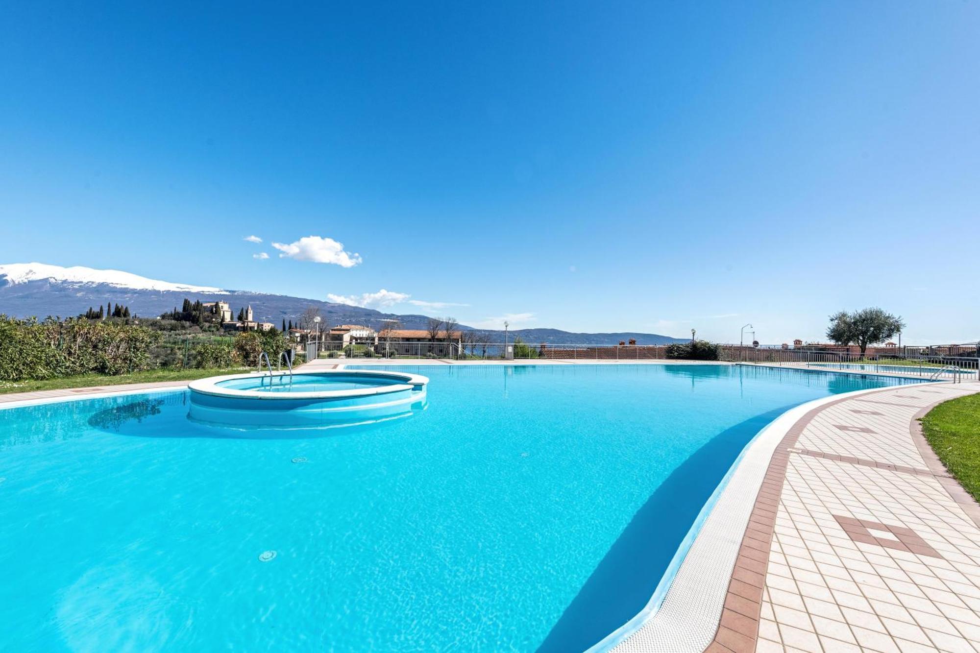 Casa Vacanze Gianpietro Rossi Toscolano-Maderno Exterior foto