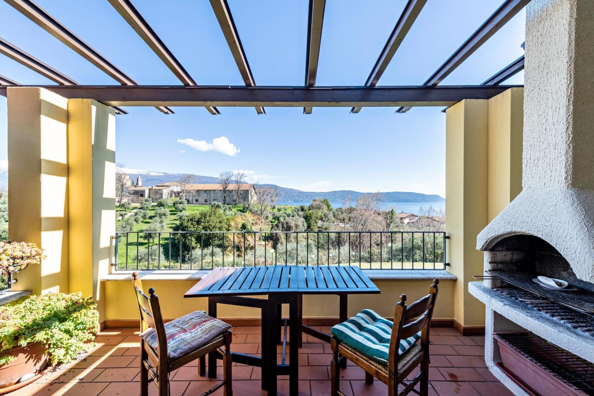 Casa Vacanze Gianpietro Rossi Toscolano-Maderno Exterior foto