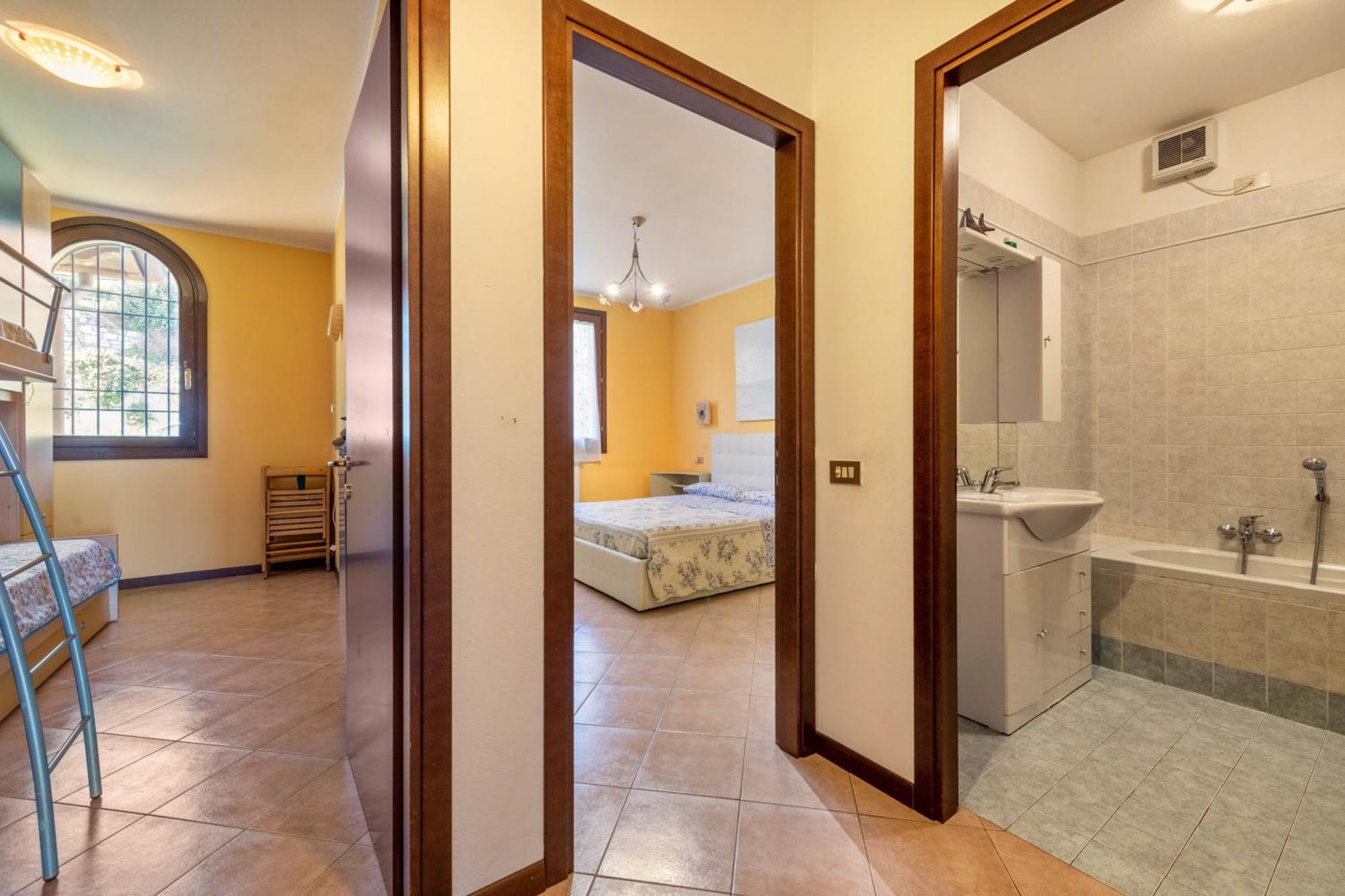 Casa Vacanze Gianpietro Rossi Toscolano-Maderno Exterior foto
